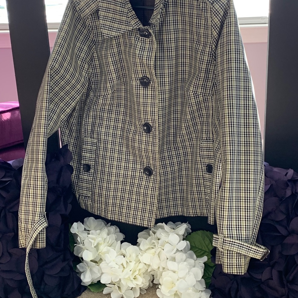 Jacket - Picture 2 of 3